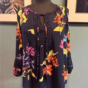 Daniel Rainn Blue Yellow Cold Shoulder 3/4 Sleeve Tie Front Blouse Size Medium